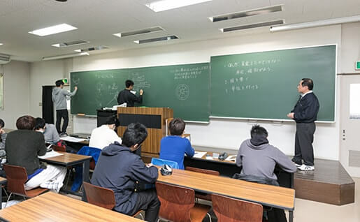 微分積分学Ⅰ・Ⅱ 電磁気学Ⅰ・Ⅱ